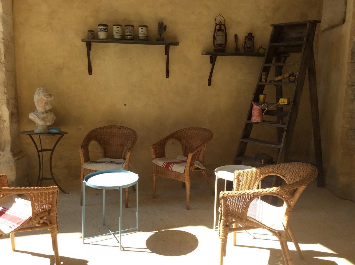 Bed and Breakfast Le Posterlon Caumont-sur-Durance Экстерьер фото